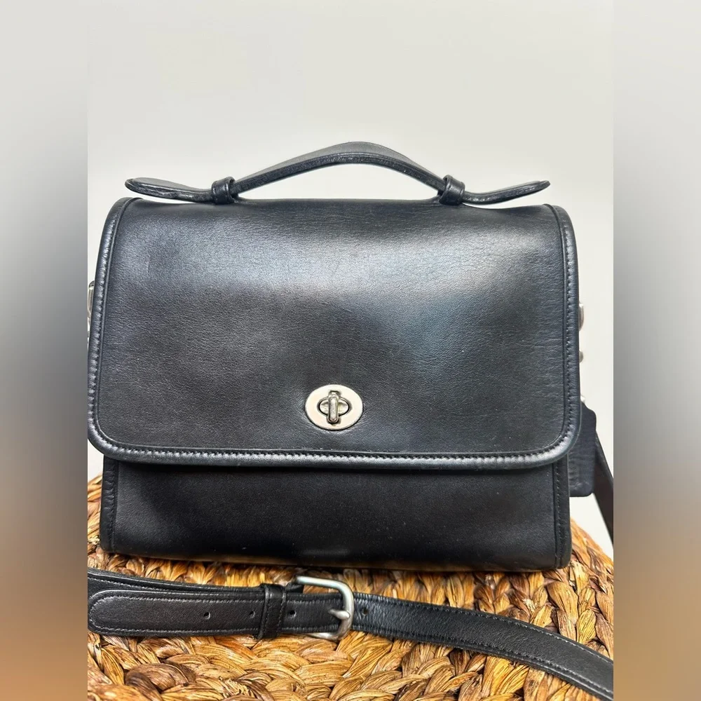 Vintage Coach 9870 Court bag black nickel hardware Costa Rica Y2K 2000s purse - Picture 2 of 14